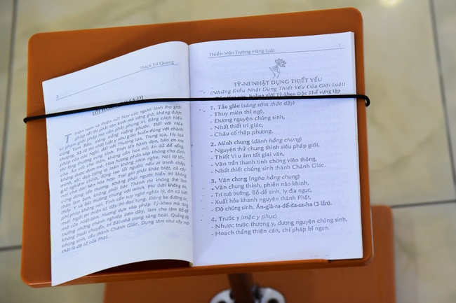 Lễ truyền giới Sa di Phương Trượng